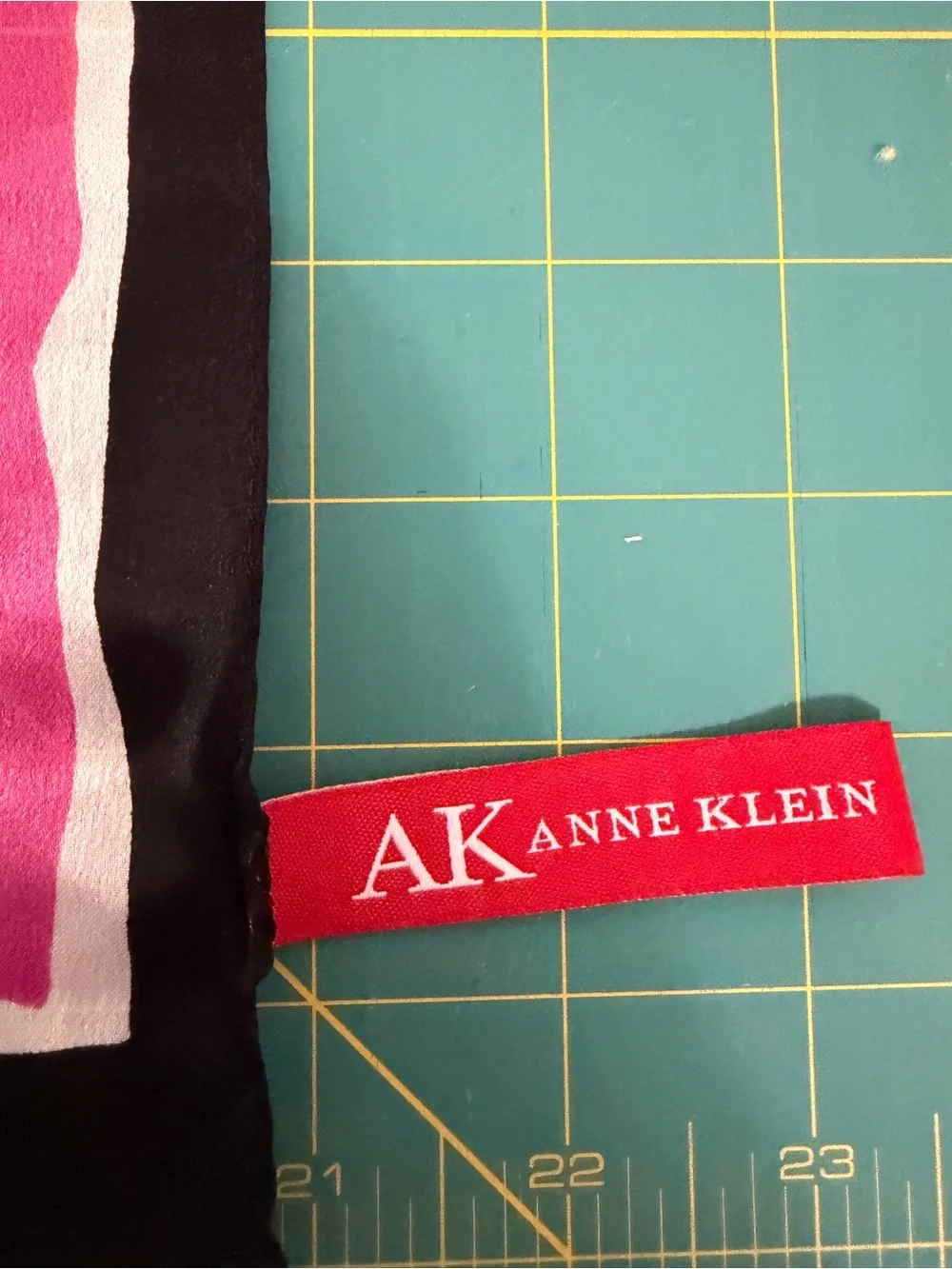 Anne Klein stunning vintage